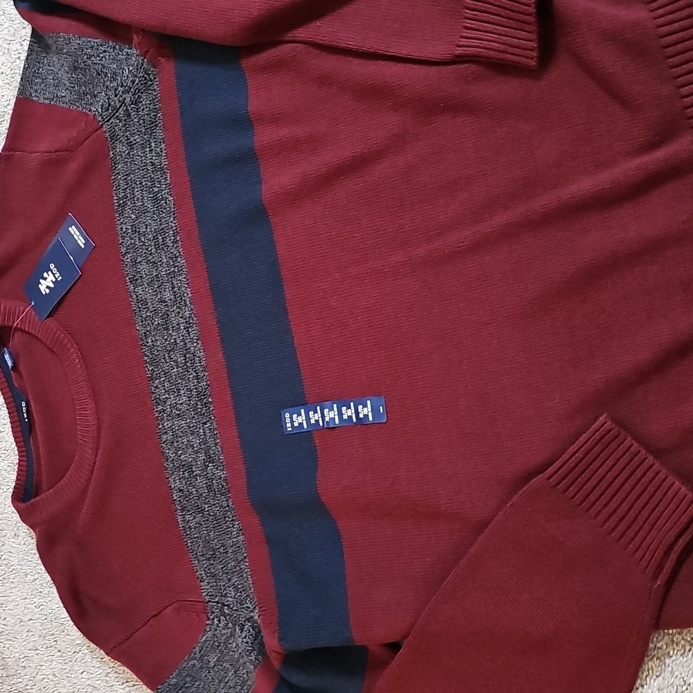 H4🔹️Izod Men's Red and Black Crewneck Sweater
